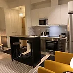 Apartamento To Luxstudio Minervasuite From Helsinki Airport 6 Min, To 27min, Freeparking In Kivistoein Kivistoe Vantaa