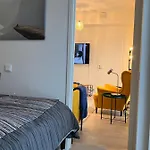 Apartamento To Luxstudio Minervasuite From Helsinki Airport 6 Min, To 27min, Freeparking In Kivistoein Kivistoe