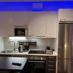 Apartamento To Luxstudio Minervasuite From Helsinki Airport 6 Min, To 27min, Freeparking In Kivistoein Kivistoe *