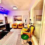 To Luxstudio Minervasuite From Helsinki Airport 6 Min, To 27min, Freeparking In Kivistoein Kivistoe Apartamento *