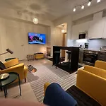 To Luxstudio Minervasuite From Helsinki Airport 6 Min, To 27min, Freeparking In Kivistoein Kivistoe Apartamento *