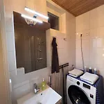 To Luxstudio Minervasuite From Helsinki Airport 6 Min, To 27min, Freeparking In Kivistoein Kivistoe Apartamento Vantaa