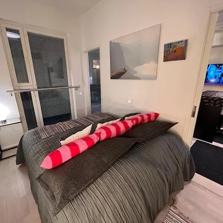 To Luxstudio Minervasuite From Helsinki Airport 6 Min, To 27min, Freeparking In Kivistoein Kivistoe Vantaa