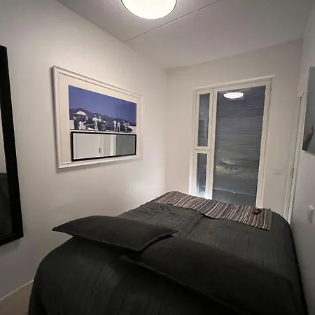 Apartman To Luxstudio Minervasuite From Helsinki Airport 6 Min, To 27min, Freeparking In Kivistoein Kivistoe